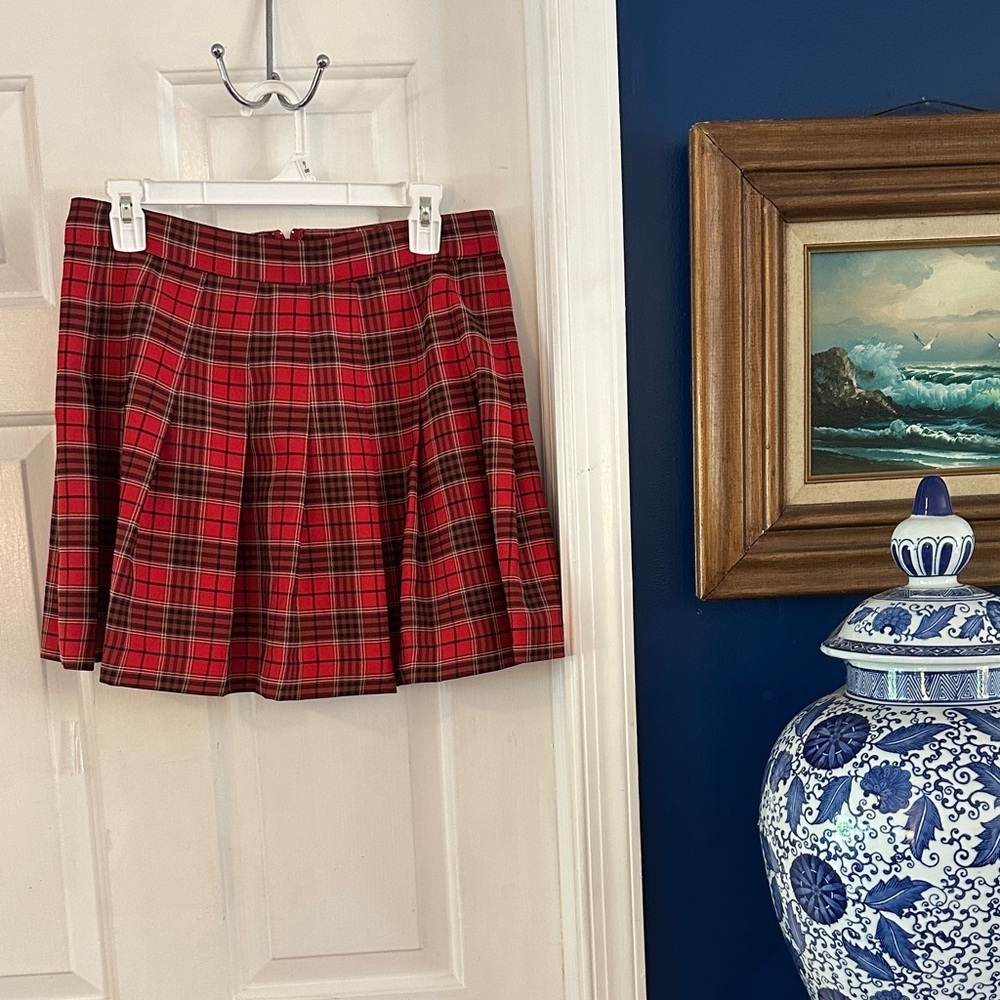 Women Love Tree Red & Black Plaid Polyester & Spandex Skater Skirt Size Large